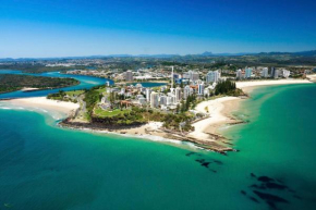 The Garland at Rainbow Bay Surfers Paradise